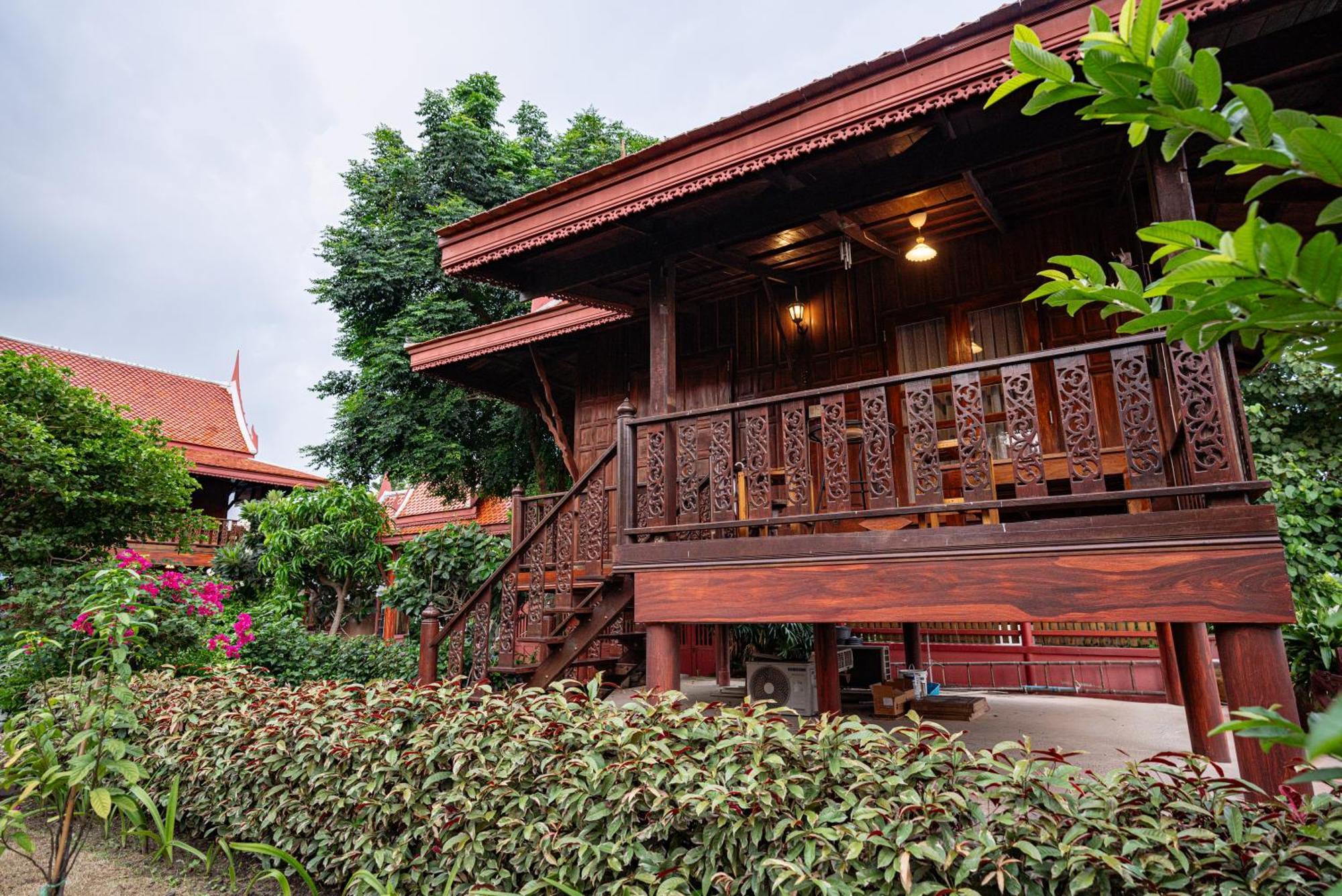 Athithara Homestay Пра Након Си Аютая Екстериор снимка