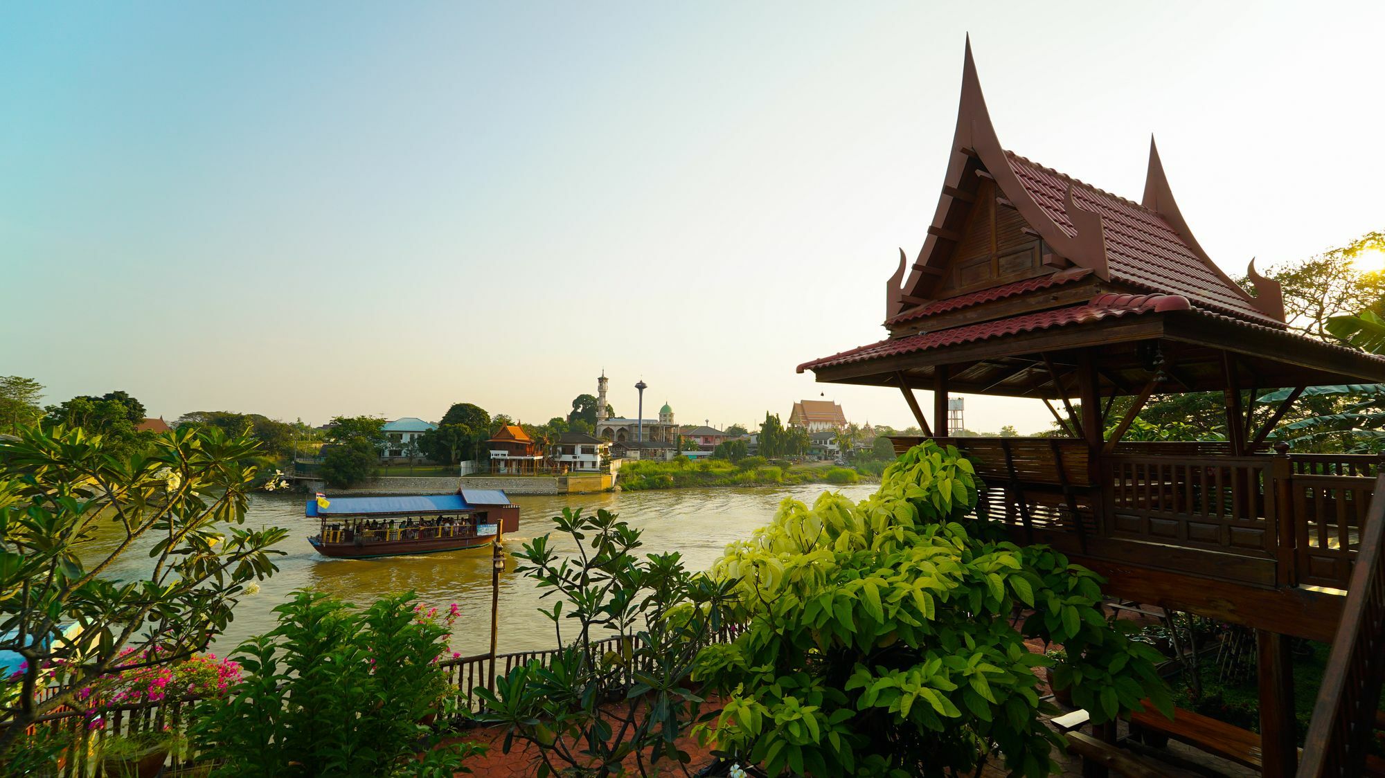 Athithara Homestay Пра Након Си Аютая Екстериор снимка